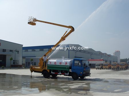 多功能消防車(帶灑水帶平臺)