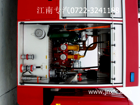 搶險(xiǎn)救援車