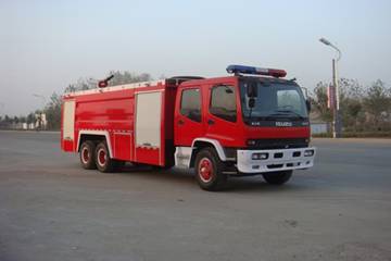 五十鈴干粉泡沫連用消防車